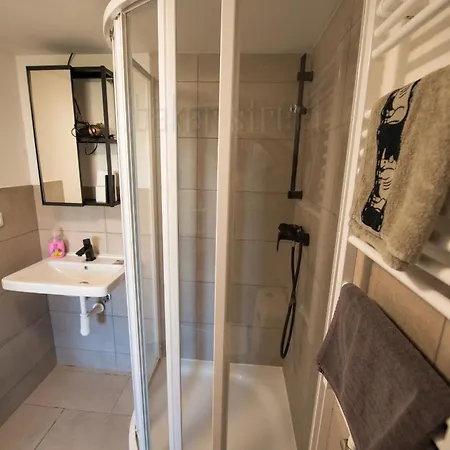 Apartment Stylish With Bunk Bed Prague